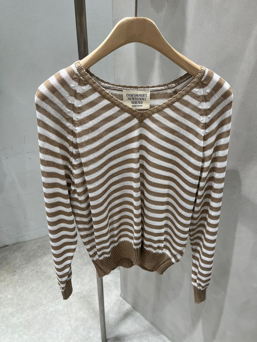 EVERCOMMERCE METICULOUSLY DESIGNED東大門實拍女士新品時尚針織衫EVERCOMMERCE METICULOUSLY DESIGNED針織衫圖色2