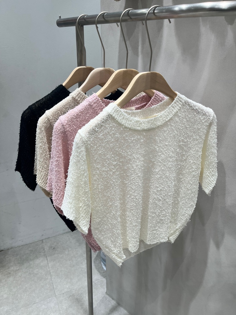 EVERCOMMERCE METICULOUSLY DESIGNED東大門直郵女士新款熱賣針織衫EVERCOMMERCE METICULOUSLY DESIGNED針織衫