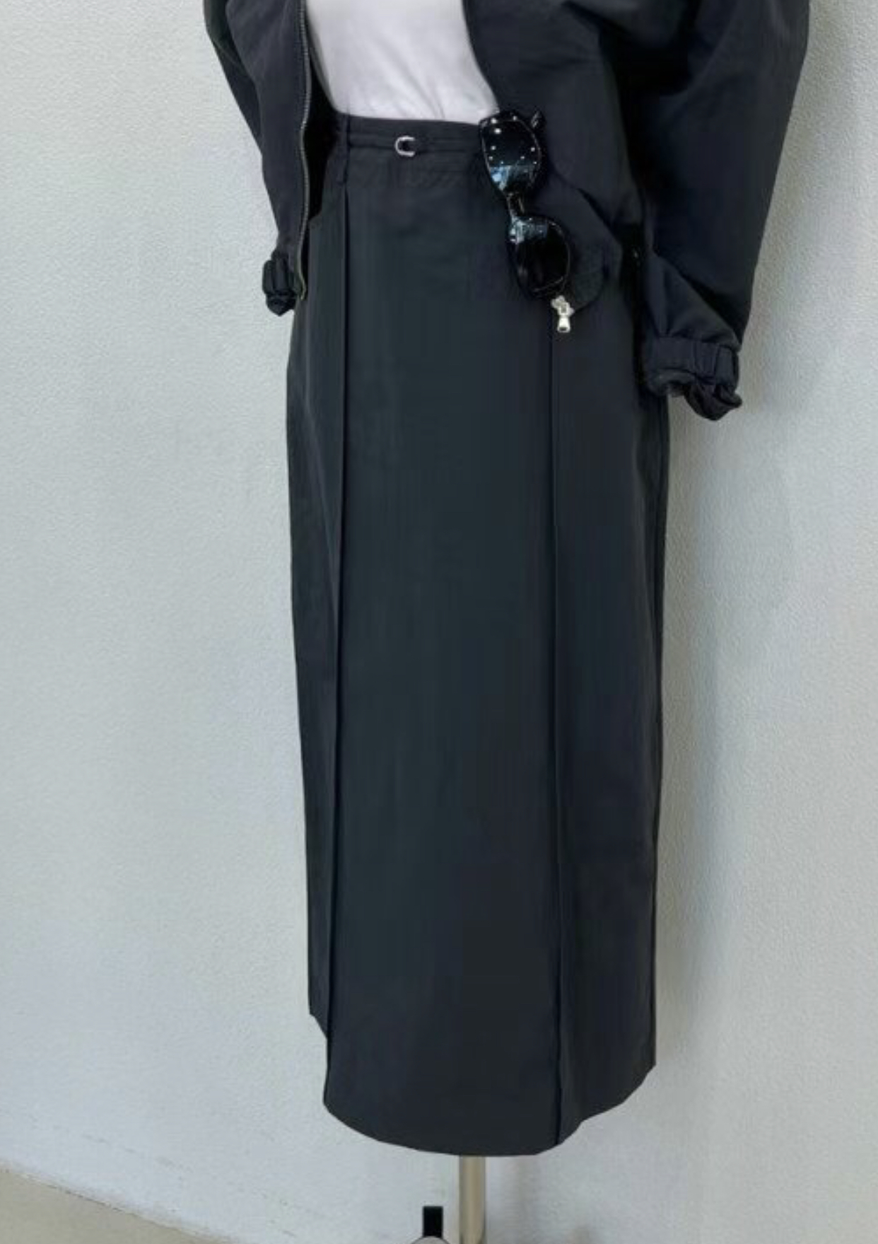 OLZE-올제-T東大門代購女士新款25春夏推薦熱賣時尚人氣長裙OLZE-올제-T長裙圖色2