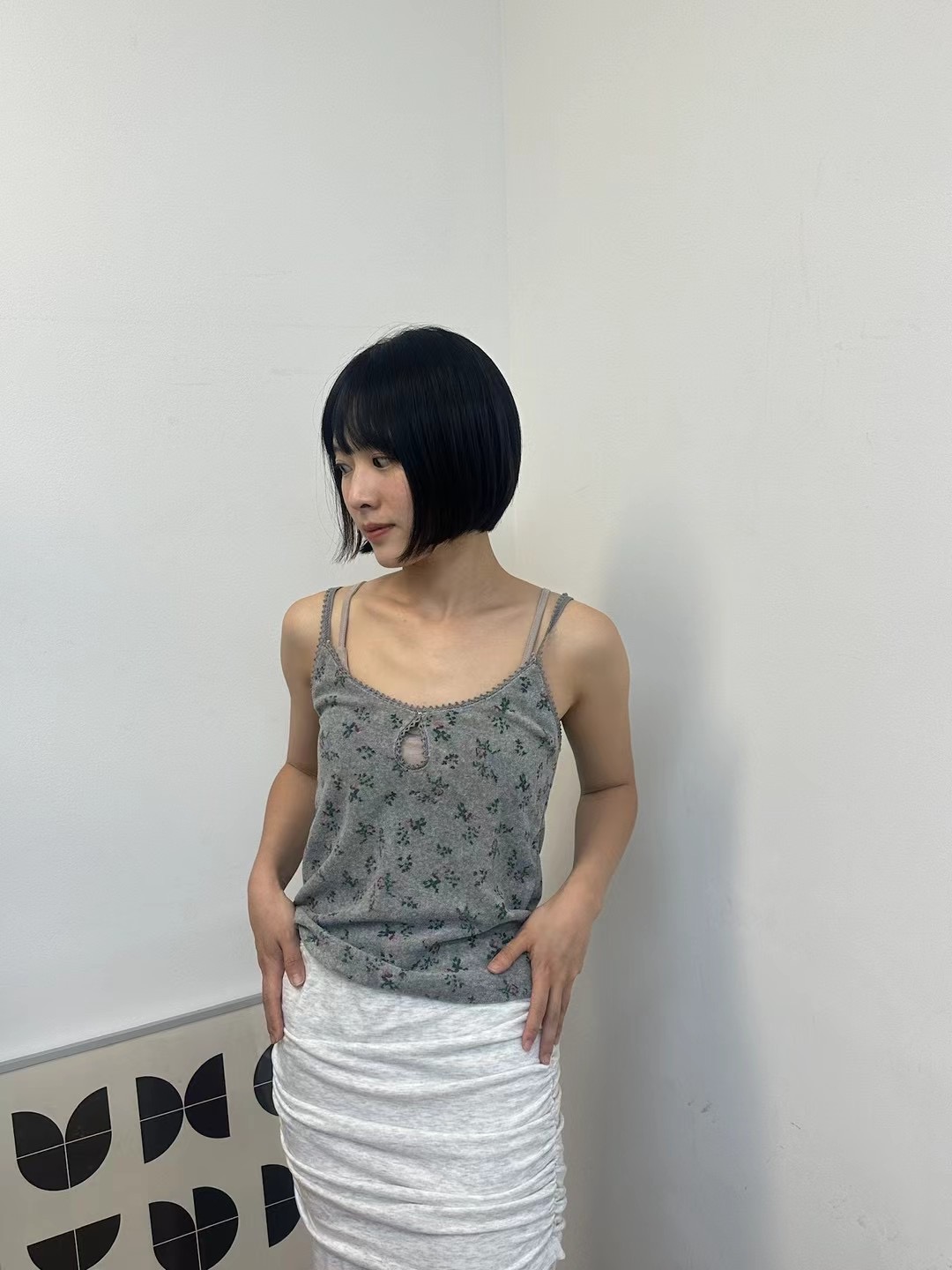 I I東大門直郵女裝新款熱賣休閑職業時尚推薦25春夏吊帶背心ITSSONG吊帶/背心