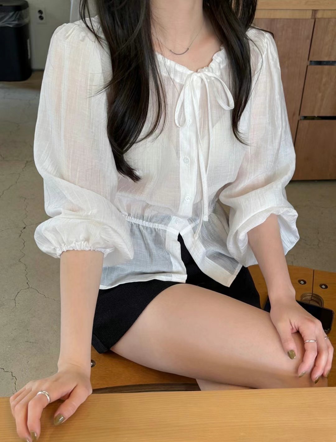 OLZE-올제-T東大門直郵女裝新款時尚熱賣25春夏襯衫蕾絲衫OLZE-올제-T襯衫/蕾絲衫