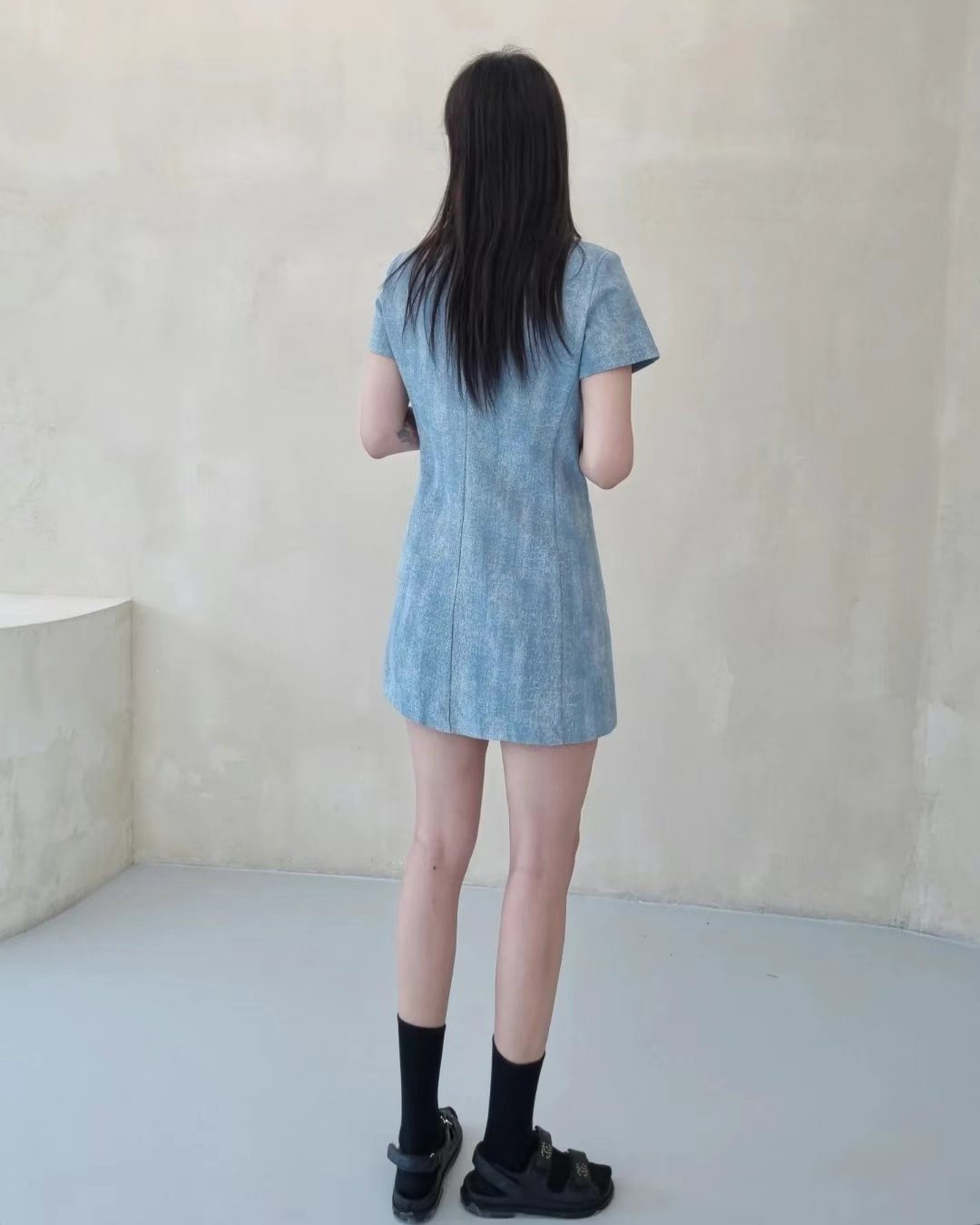 YOU ARE BEAUTIFUL東大門代購女士新款時尚人氣25春夏連衣裙YOU ARE BEAUTIFUL連衣裙