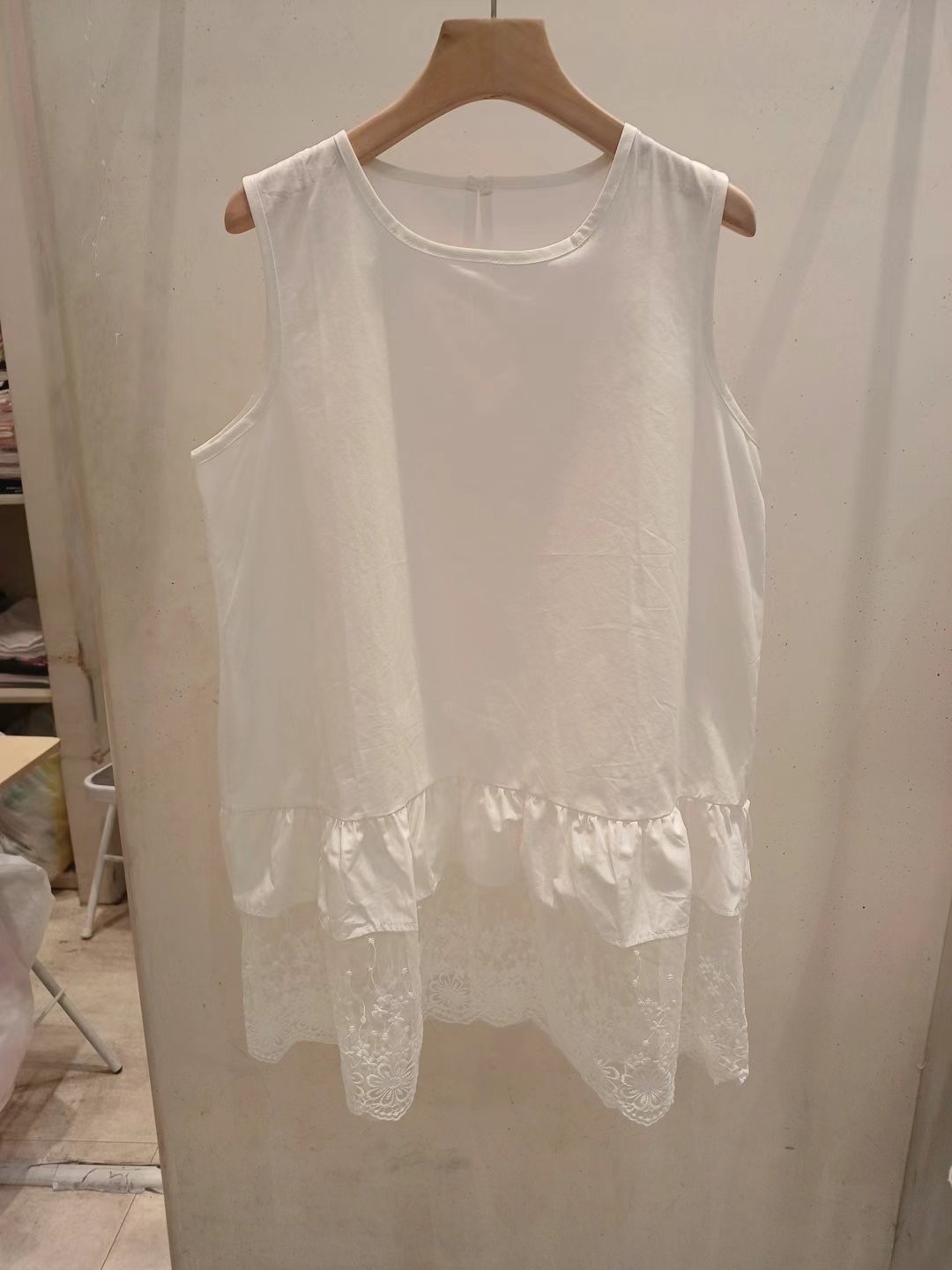 JAMES 제임스韓國代購女裝新品25春夏職業人氣吊帶背心蕾絲JAMES吊帶/背心