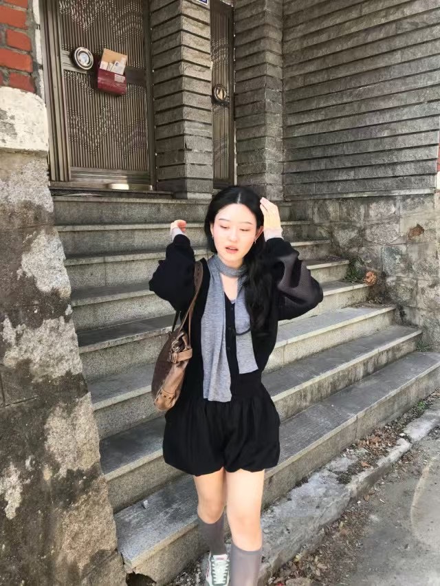 ROOOF東大門實拍女士新款25春夏休閑時尚職業推薦人氣真品短褲ROOOF短褲