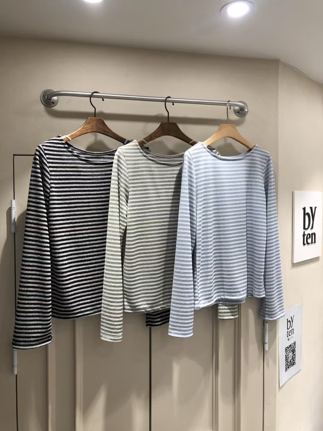 BYTEN東大門直郵女裝新品推薦時尚休閑職業熱賣人氣長袖T恤BYTEN長袖T恤