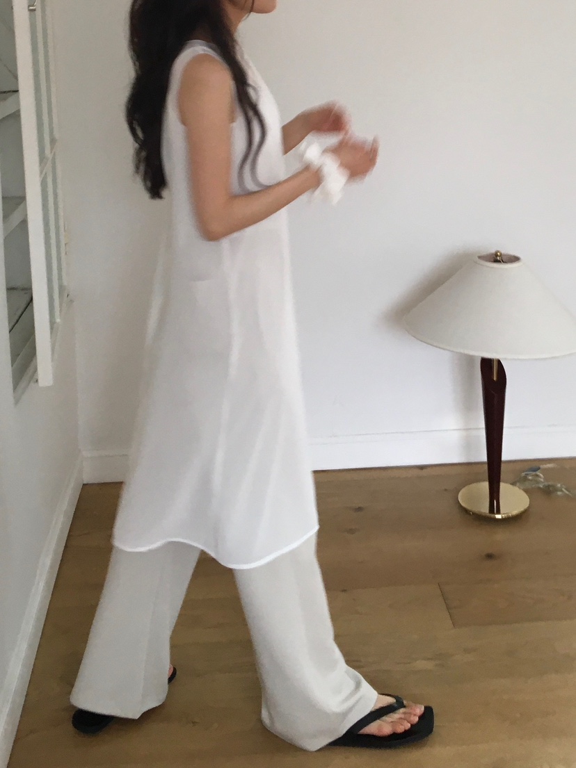 BLEECKER韓國直郵㊣東大門實拍女裝新款人氣時尚25春夏連衣裙BLEECKER連衣裙