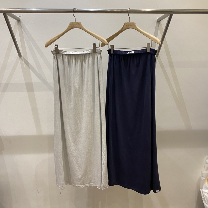 SILVER韓國直郵㊣東大門實拍女裝新品人氣熱賣休閑時尚長裙SILVER長裙
