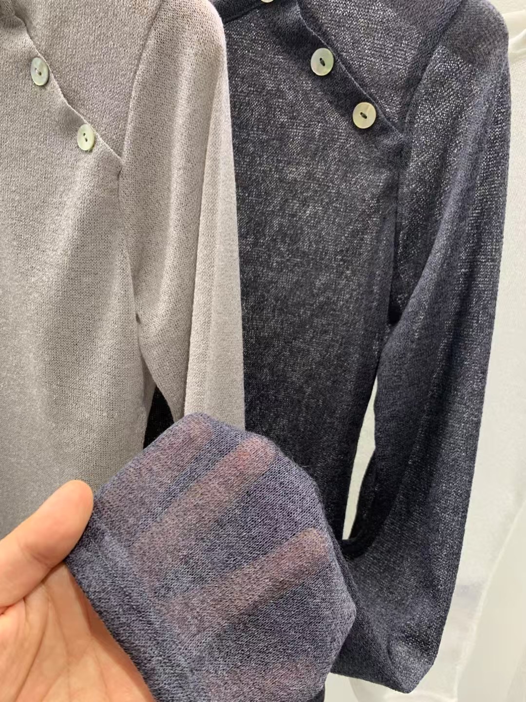 A LIKE韓國直郵㊣東大門實拍女裝新品25春夏針織衫透明紐扣A LIKE針織衫