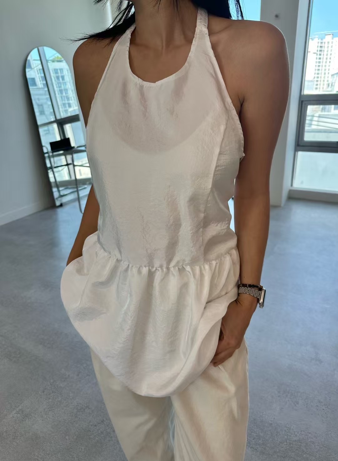 TOATEE韓國直郵㊣東大門實拍女裝新款推薦時尚吊帶背心緞面TOATEE吊帶/背心圖色1
