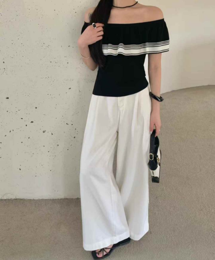 FEMME韓國㊣直郵東大門代購女裝新款人氣時尚針織衫荷葉邊露肩FEMME針織衫