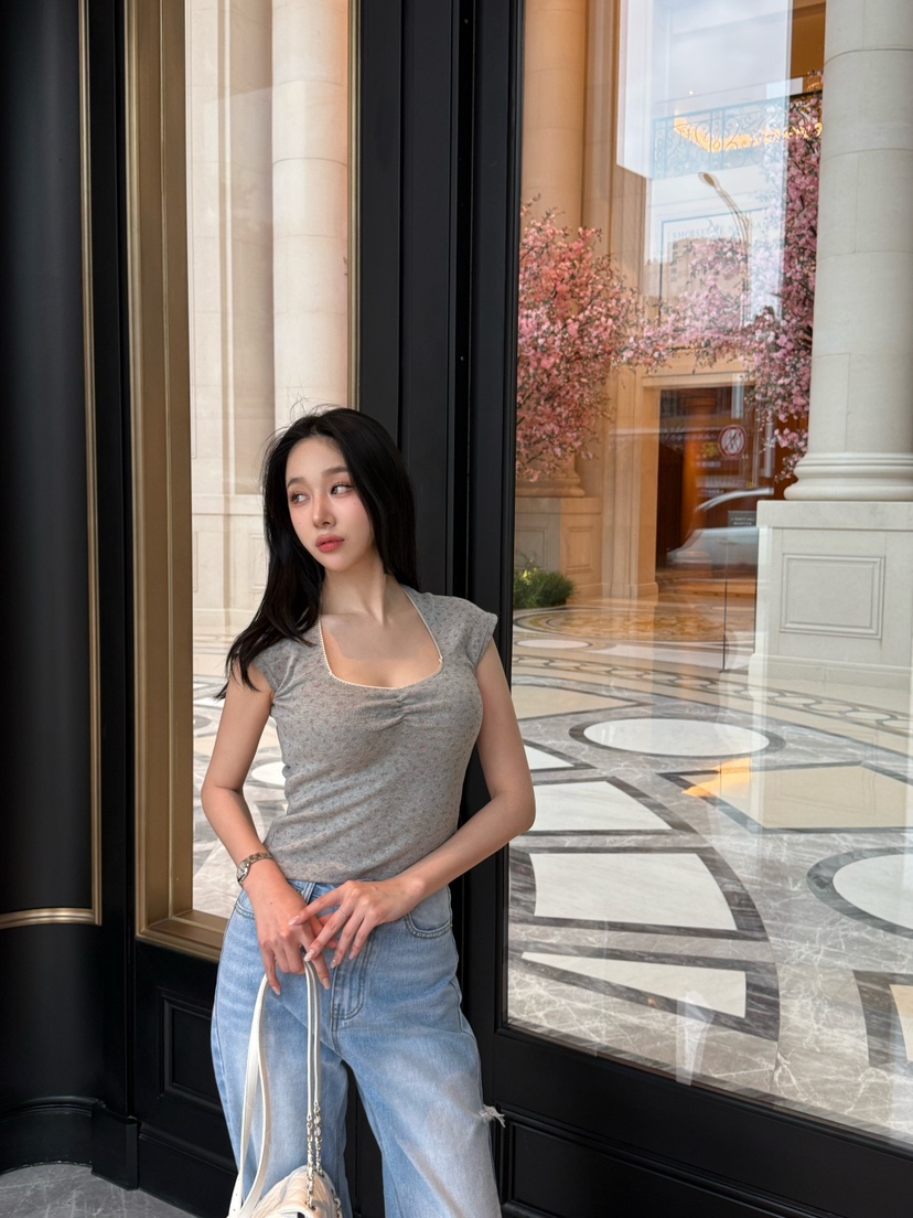 ON:UP韓國直郵㊣女裝新品時尚25春夏推薦人氣休閑T恤蕾絲花ON:UPT恤