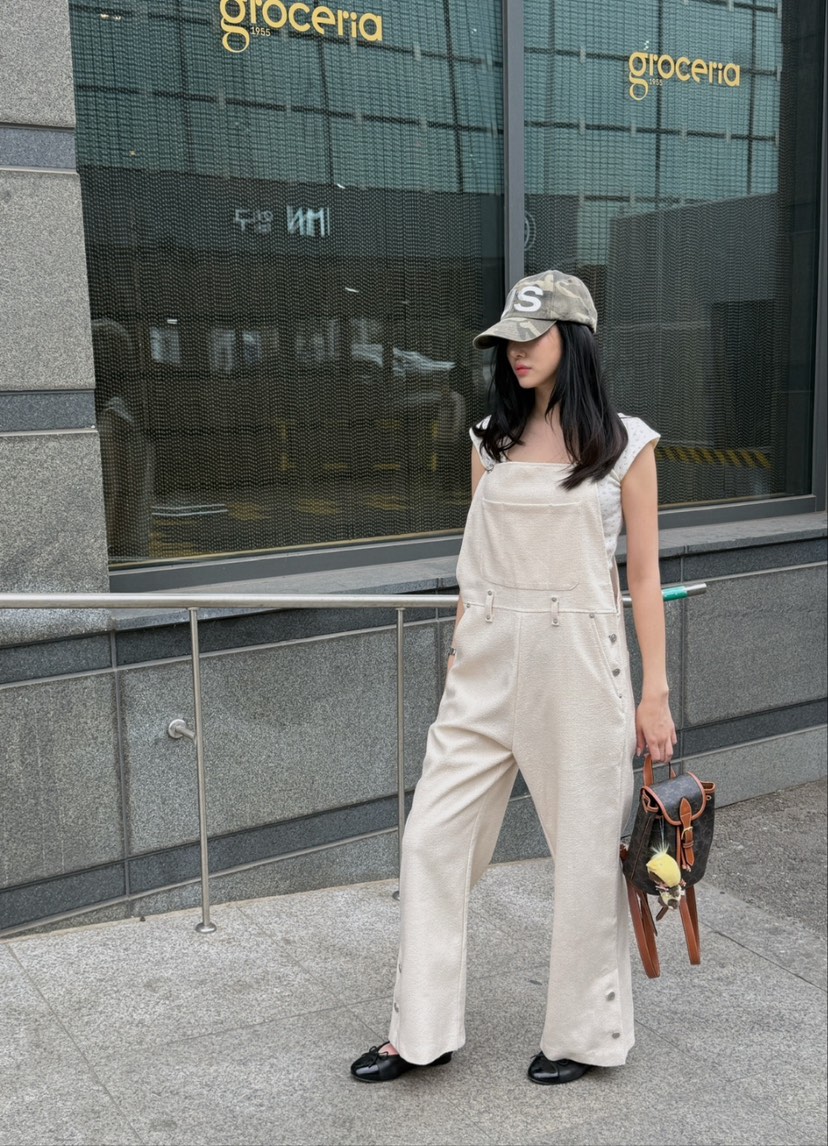 ON:UP韓國直郵㊣東大門實拍女裝新品休閑推薦時尚熱賣背帶褲ON:UP背帶褲