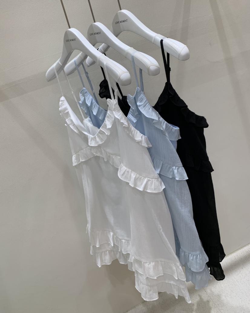 LOVE MOMENT直郵韓國代購㊣女裝新品推薦休閑連衣裙荷葉邊LOVE MOMENT連衣裙