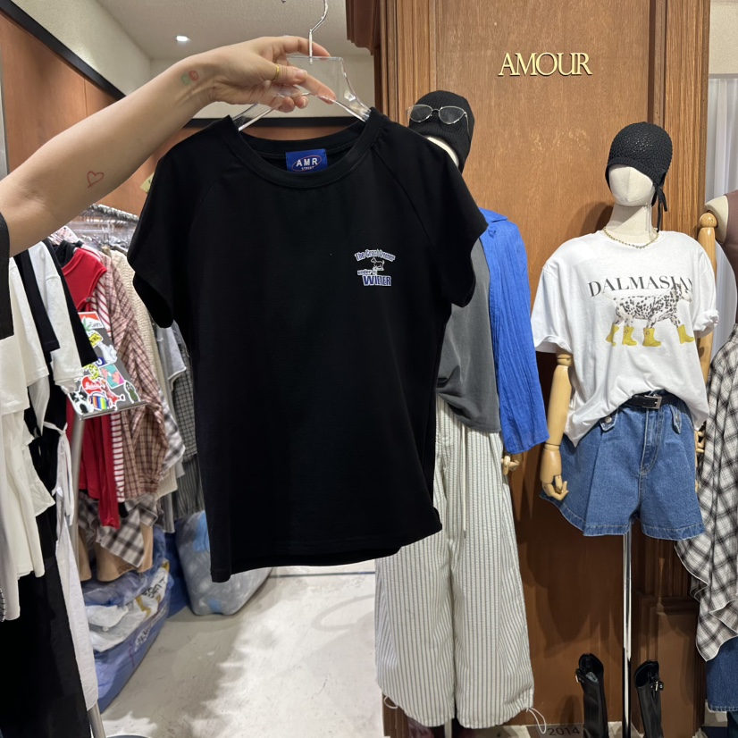AMOUR韓國直郵㊣女裝新品休閑推薦人氣熱賣時尚25春夏T恤AMOURT恤圖色2