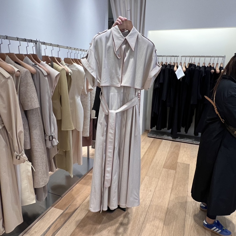 VAN NZILL韓國直郵㊣東大門實拍女裝新品休閑連衣裙含腰帶VAN NZILL連衣裙