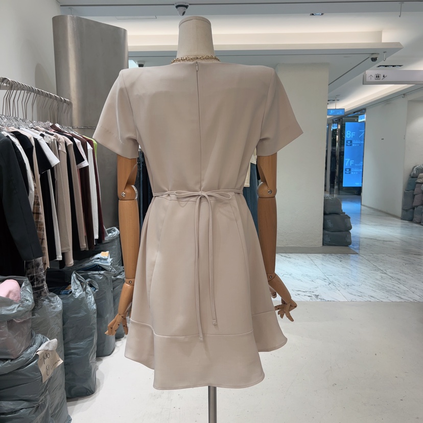 MAGNOLIA36-P韓國直郵㊣女裝新品熱賣25春夏人氣休閑連衣裙MAGNOLIA36-P連衣裙