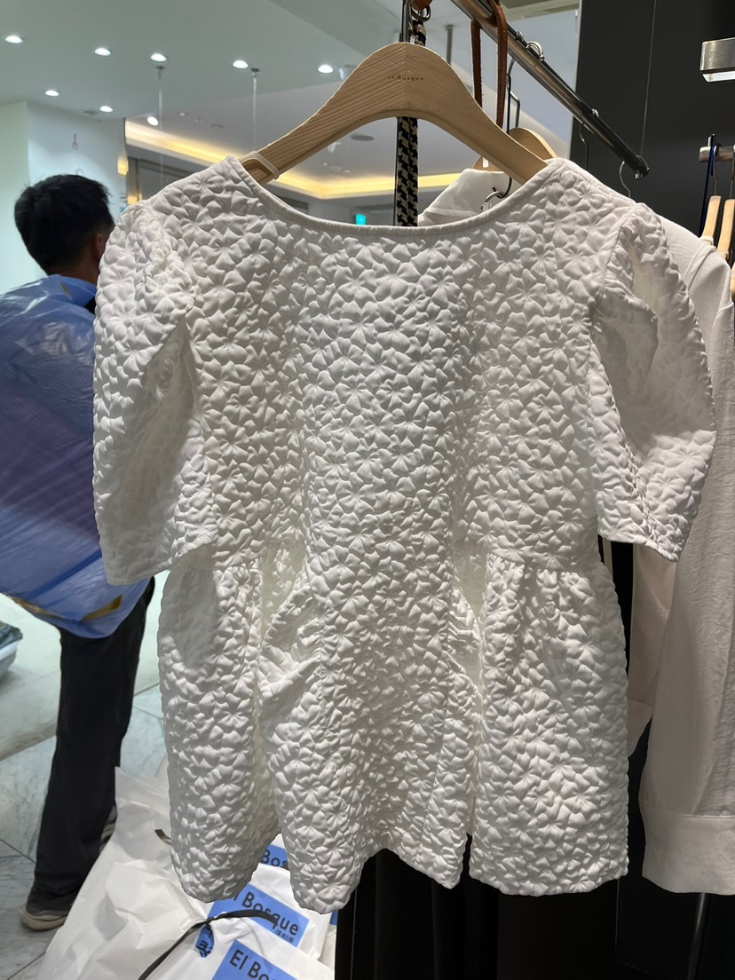 EL BOSQUE韓國㊣直郵東大門代購女裝新款休閑熱賣襯衫蕾絲衫EL BOSQUE襯衫/蕾絲衫