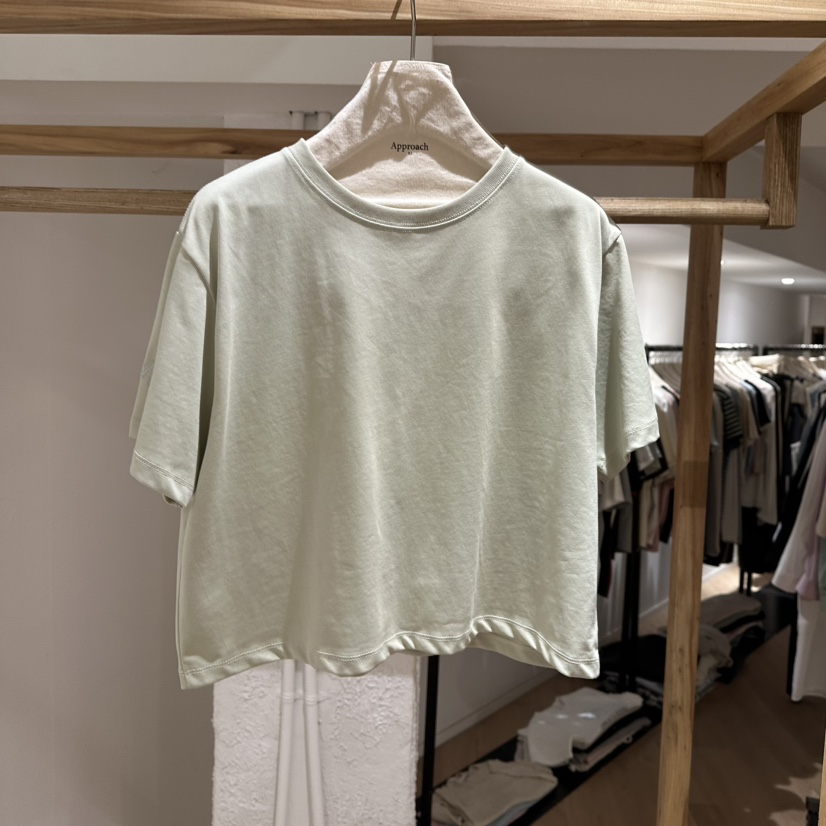 APPROACH0.1韓國直郵㊣東大門實拍女裝新品人氣推薦T恤刺繡APPROACH0.1T恤圖色4