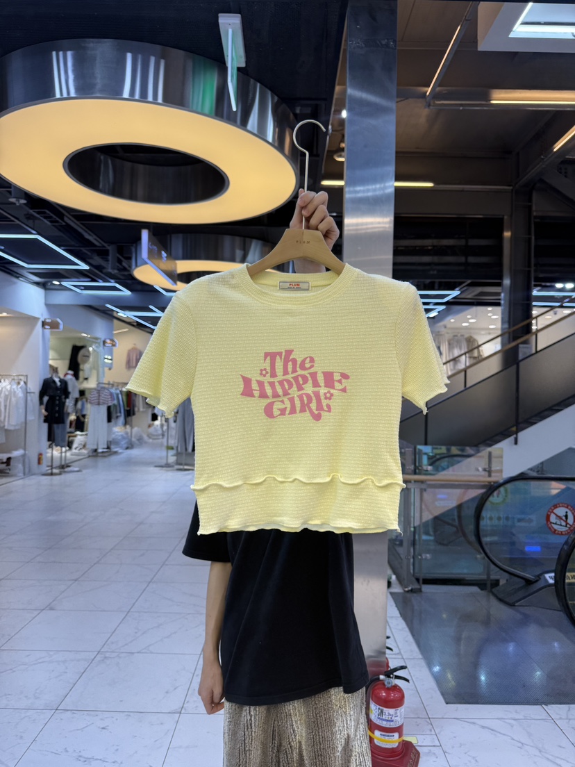 PLUM-q韓國直郵㊣女裝新款休閑25春夏推薦熱賣時尚人氣T恤PLUMT恤圖色2