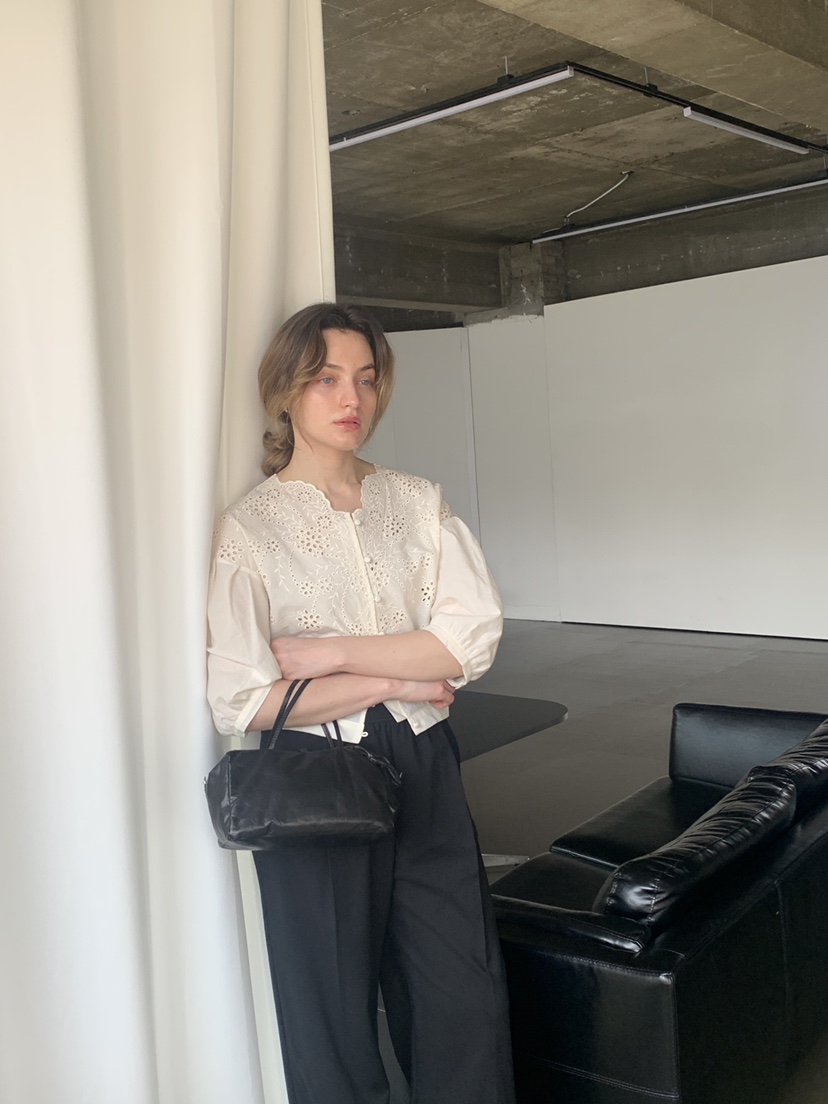 LOGARDEN韓國代購女士新款休閑25春夏人氣時尚職業襯衫蕾絲衫LO GARDEN襯衫/蕾絲衫