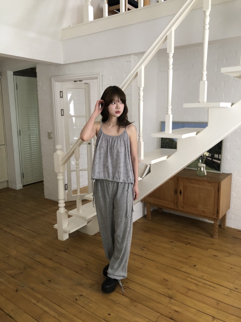 FLASH韓國代購女裝新款25春夏職業時尚休閑推薦人氣吊帶背心FLASH吊帶/背心
