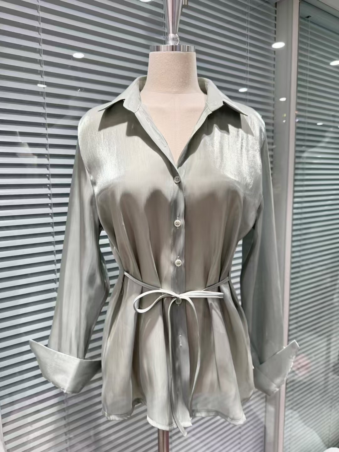 THE BARBARA東大門實拍女士新款真品推薦25春夏襯衫蕾絲衫THE BARBARA襯衫/蕾絲衫圖色4