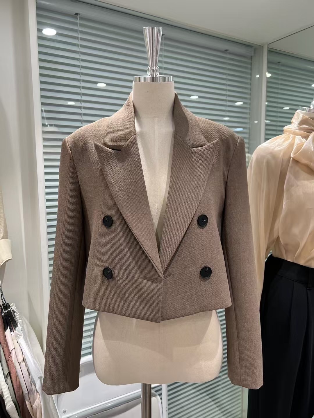 THE BARBARA韓國代購女士新品人氣真品職業25春夏夾克短款THE BARBARA夾克圖色4