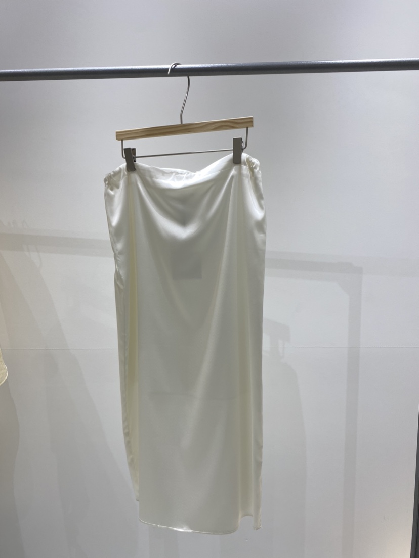NOPROBLEM東大門代購女裝新品25春夏推薦職業時尚熱賣長裙柔軟NOPROBLEM長裙