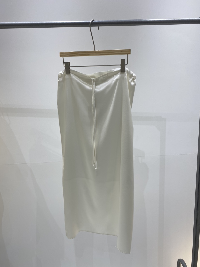 NOPROBLEM東大門代購女裝新品25春夏推薦職業時尚熱賣長裙柔軟NOPROBLEM長裙