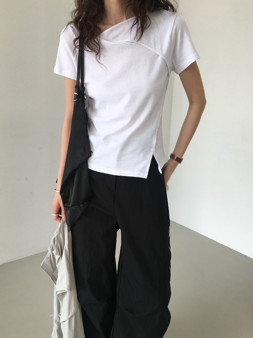 MONDAYMORING東大門直郵女士新品時尚推薦職業休閑熱賣人氣T恤MONDAYMORINGT恤