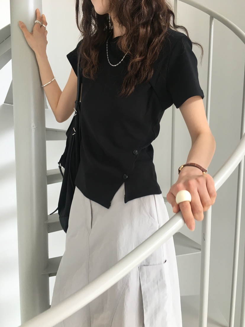 MONDAYMORING東大門直郵女士新品時尚推薦職業休閑熱賣人氣T恤MONDAYMORINGT恤