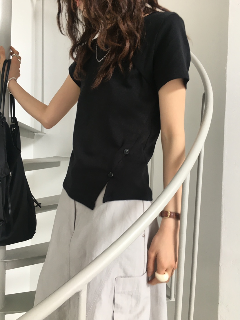 MONDAYMORING東大門直郵女士新品時尚推薦職業休閑熱賣人氣T恤MONDAYMORINGT恤
