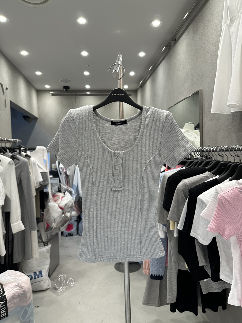 CELEBRITY-A東大門代購女裝新款25春夏熱賣時尚休閑職業T恤CELEBRITY-AT恤圖色3