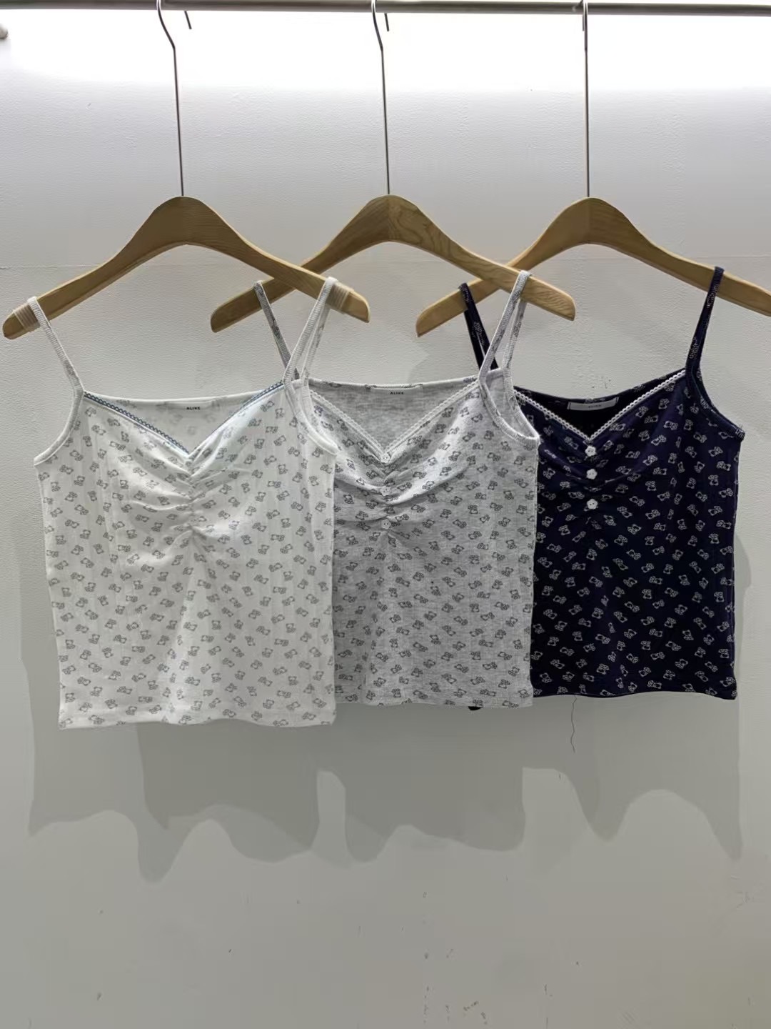 A LIKE韓國直郵女裝新品休閑時尚推薦25春夏熱賣套裝兩件套A LIKE套裝
