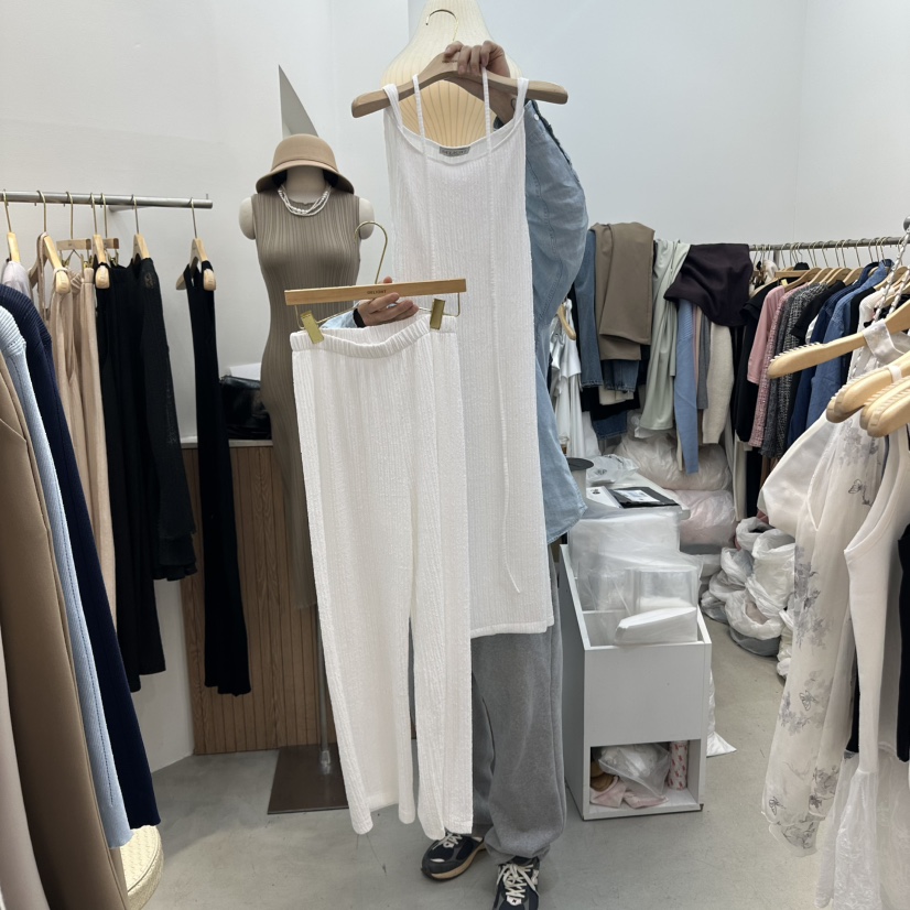 DELIGHT-Q直郵韓國代購㊣女裝新品25春夏套裝含腰繩兩件套套裝DELIGHT-Q套裝圖色3