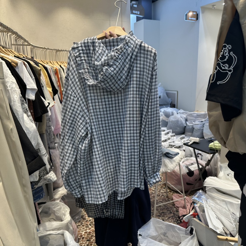 THE LINE-Q直郵韓國代購㊣女裝新款時尚襯衫蕾絲衫荷葉邊連帽衫格紋THE LINE-q襯衫/蕾絲衫