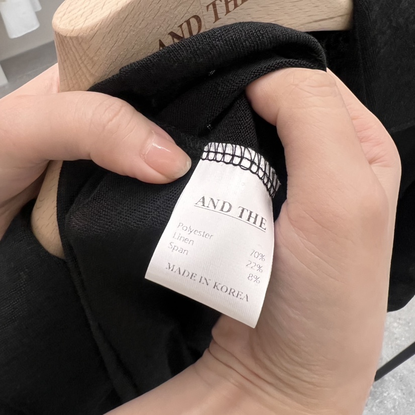 AND THE直郵韓國代購㊣女裝新品熱賣時尚推薦人氣長袖T恤亞麻AND THE長袖T恤