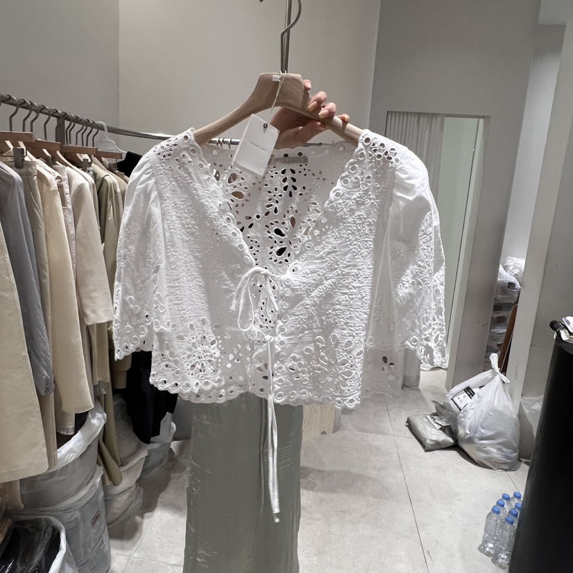 GLOW AND NYMPH直郵韓國代購㊣女裝新品25春夏襯衫蕾絲衫GLOW AND NYMPH襯衫/蕾絲衫