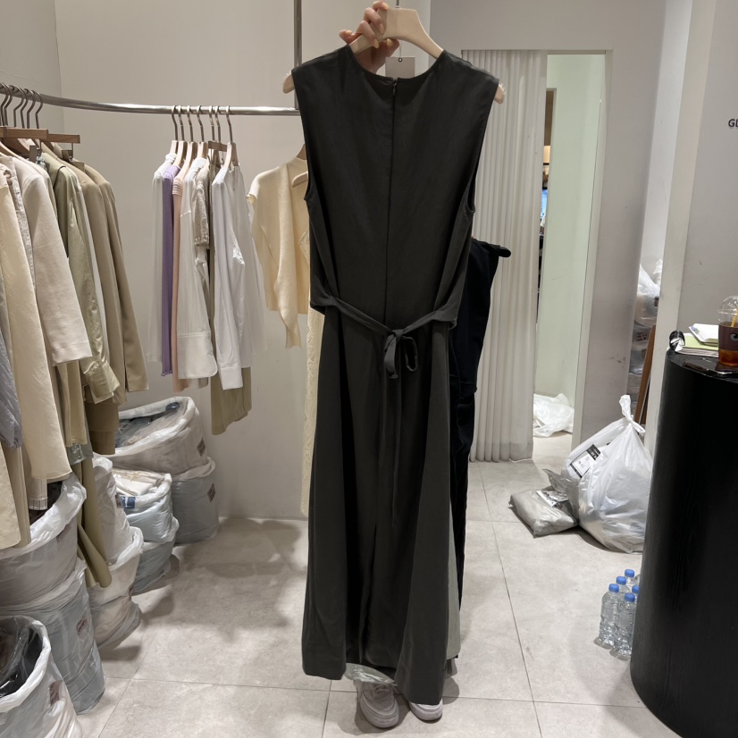 GLOW AND NYMPH直郵韓國代購㊣女裝新品推薦熱賣休閑連衣裙GLOW AND NYMPH連衣裙