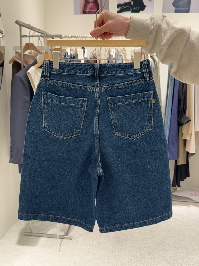 LMT(SAND LIMITED)韓國直郵㊣東大門實拍女裝新品人氣短褲LMT/SAND LIMITED短褲