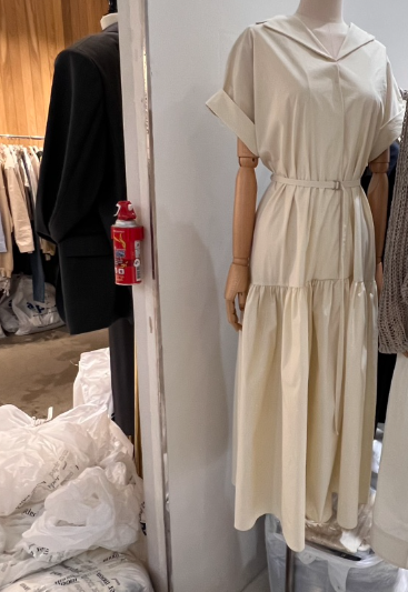 GLOW AND NYMPH韓國直郵㊣女裝新品熱賣時尚連衣裙含腰帶GLOW AND NYMPH連衣裙圖色2