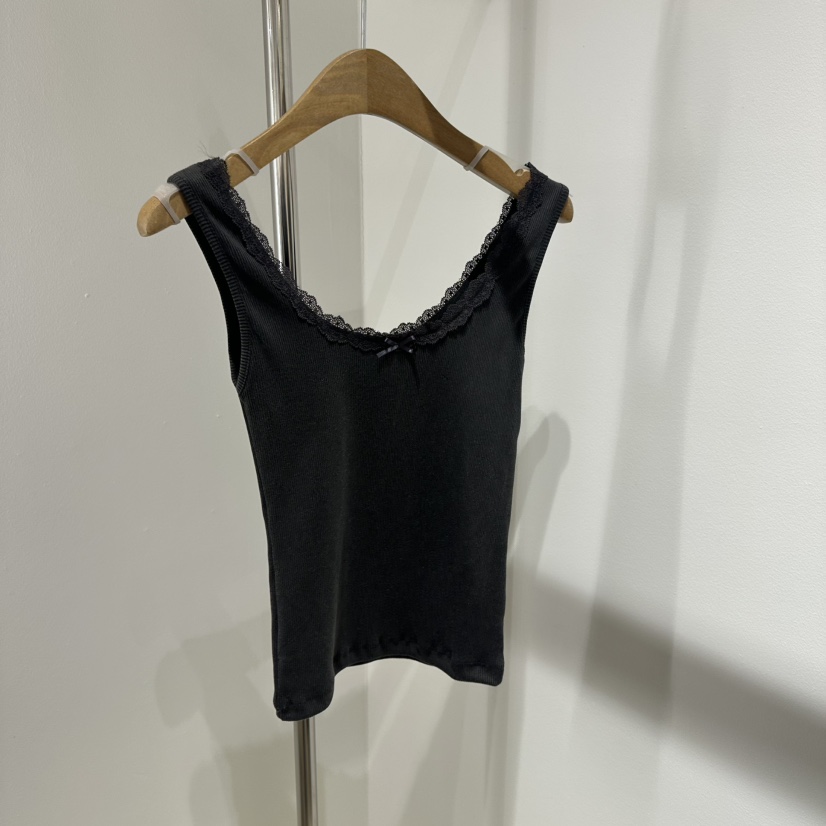 ART IS OVER韓國直郵㊣女裝新品人氣25春夏熱賣推薦吊帶背心ART IS OVER吊帶/背心圖色2