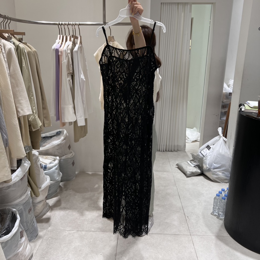 GLOW AND NYMPH韓國直郵㊣女裝新品熱賣25春夏推薦連衣裙GLOW AND NYMPH連衣裙圖色2