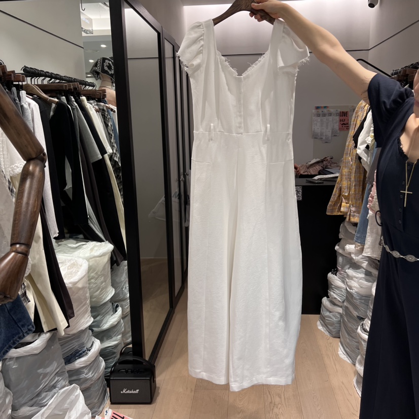 LOVE PULL韓國直郵㊣東大門實拍女裝新款人氣熱賣休閑連體褲LOVE PULL連體褲