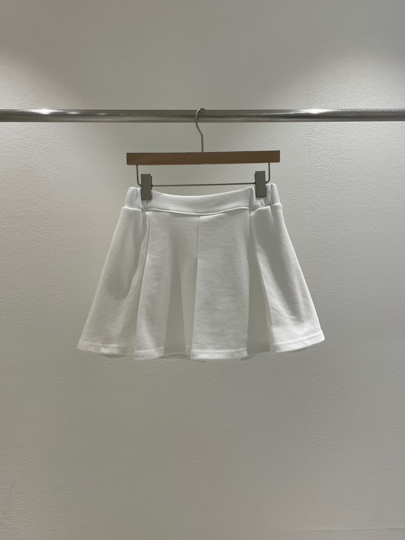 ROOMS SHOP韓國㊣直郵東大門代購女裝新款熱賣裙褲百褶羅紋ROOMS_SHOP裙褲