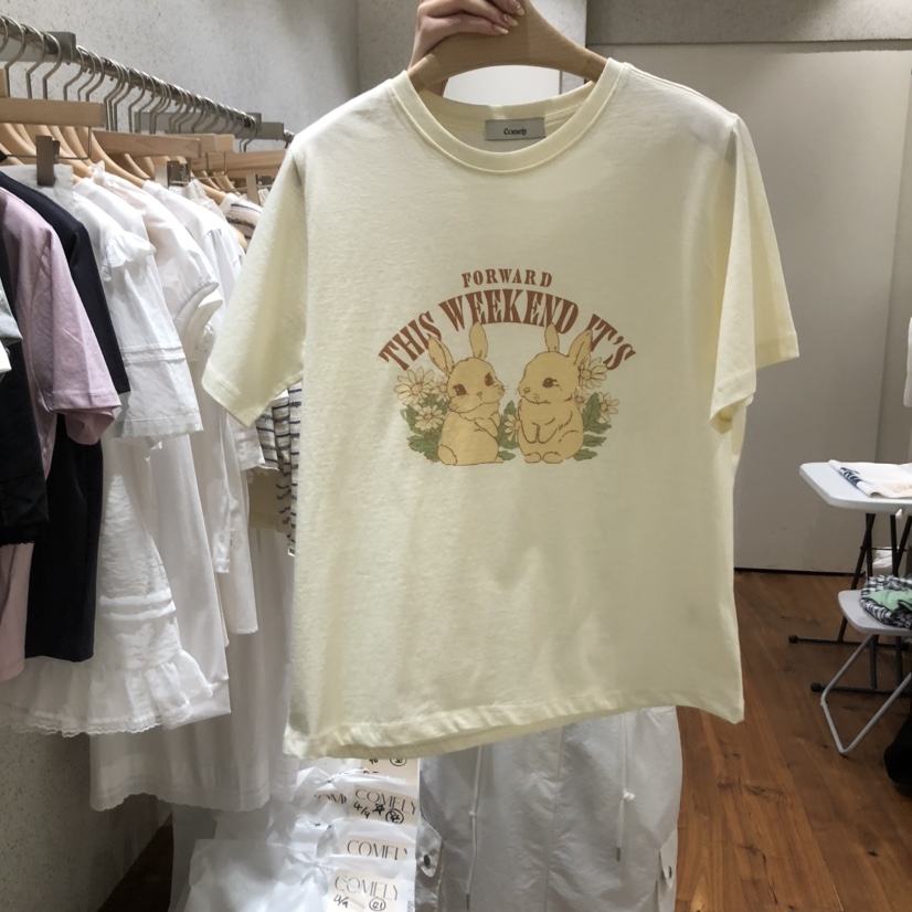 COMELY韓國㊣直郵東大門代購女裝新款時尚人氣推薦休閑T恤兔子COMELYT恤圖色3