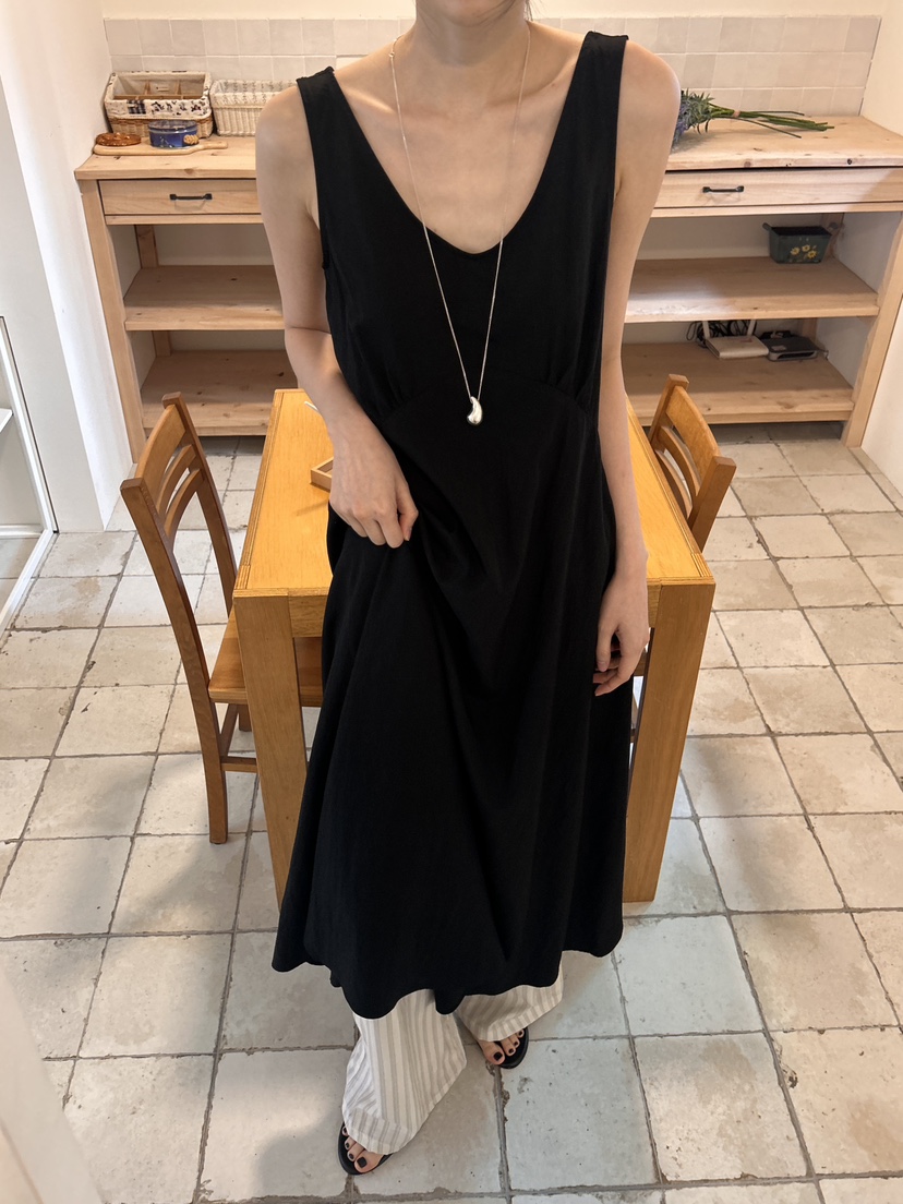 ME MO韓國直郵㊣東大門實拍女裝新款熱賣時尚休閑25春夏連衣裙ME MO連衣裙