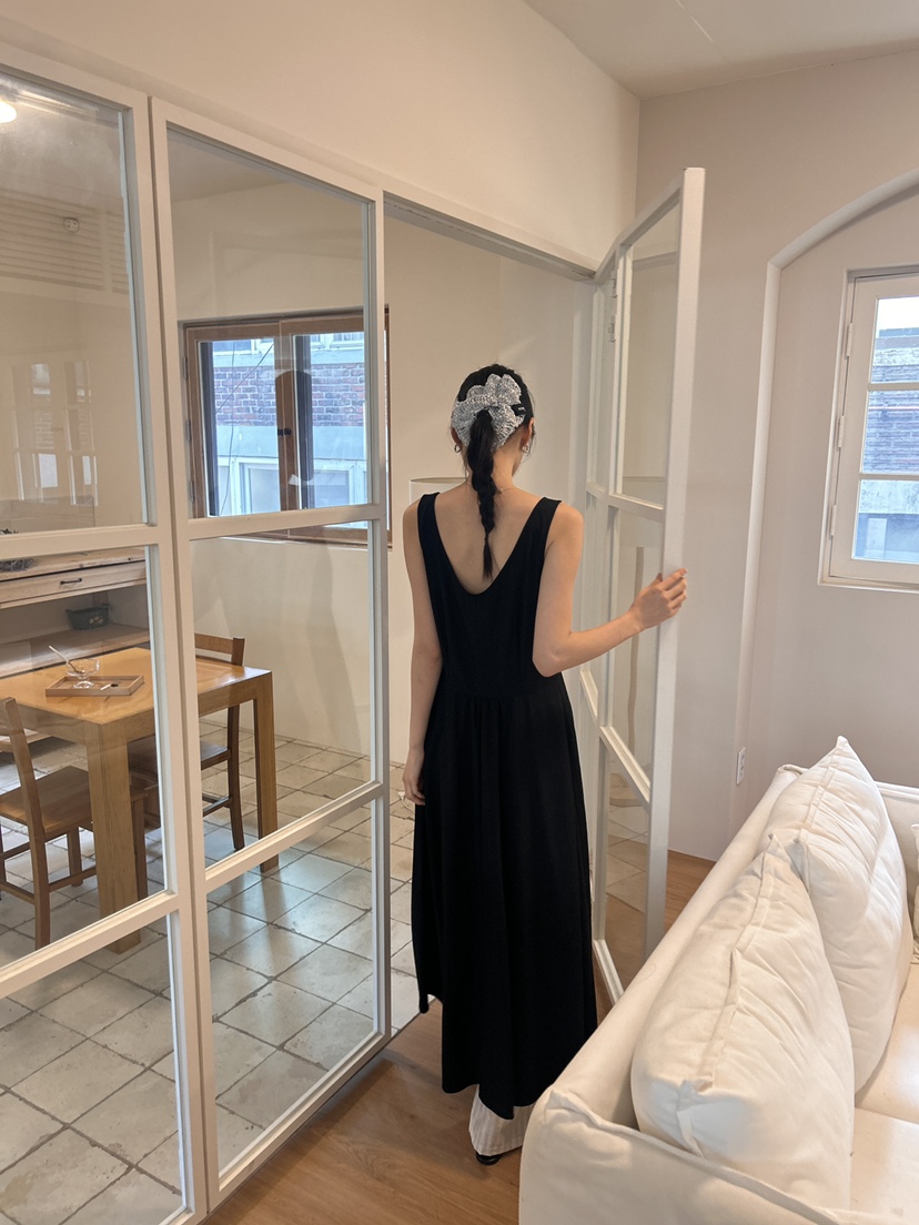 ME MO韓國直郵㊣東大門實拍女裝新款熱賣時尚休閑25春夏連衣裙ME MO連衣裙