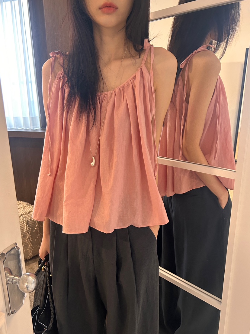 ME MO韓國直郵㊣東大門實拍女裝新款人氣熱賣推薦吊帶背心ME MO吊帶/背心