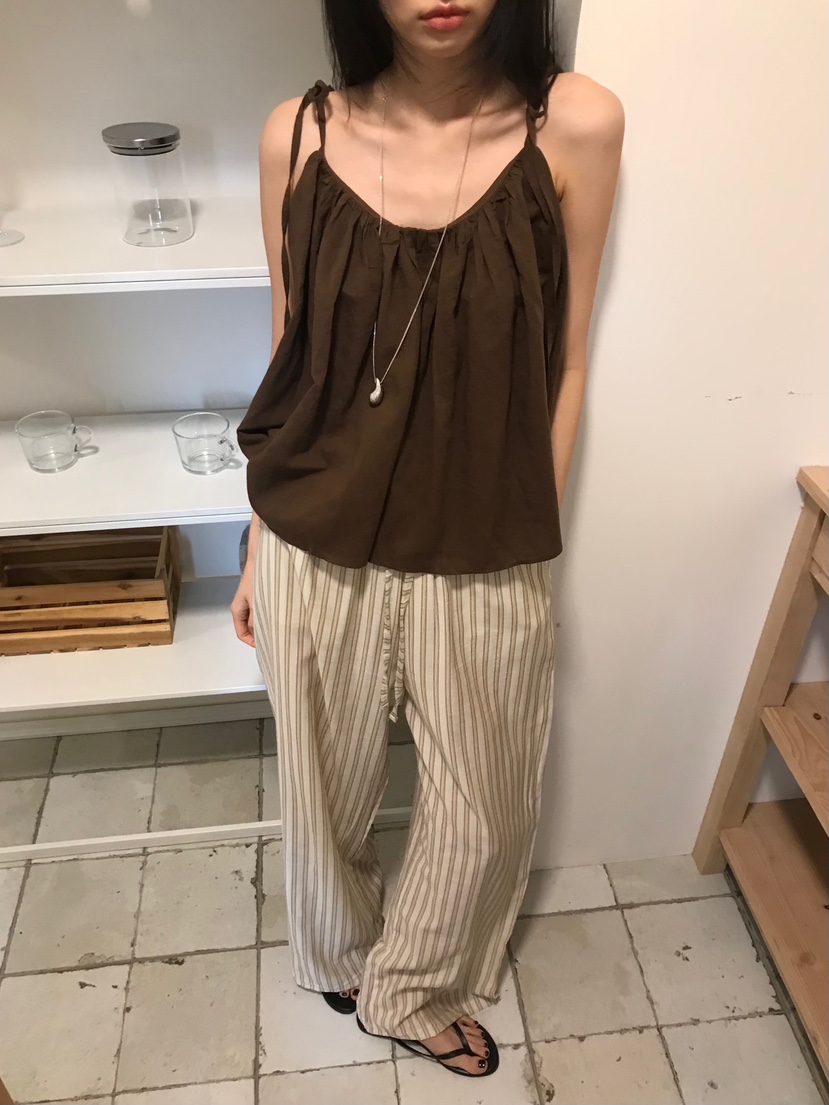 ME MO韓國直郵㊣東大門實拍女裝新款人氣熱賣推薦吊帶背心ME MO吊帶/背心圖色3